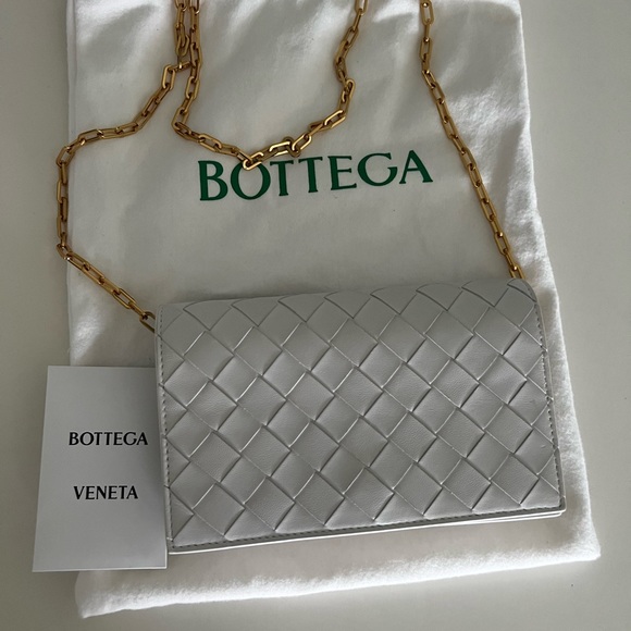 Bottega Veneta Handbags - Bottega Venetta Mini Bag on Chain (chalk)